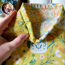 Spring Water Sleeve